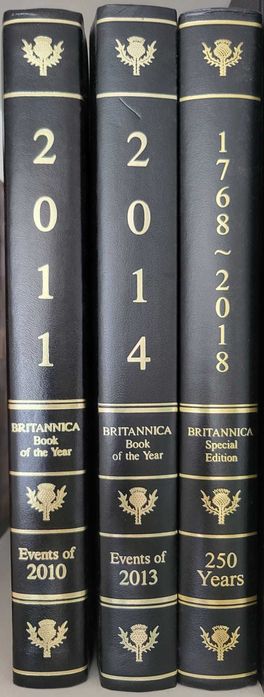 Encyclopaedia Britannica - colectie de 32 volume & anuare