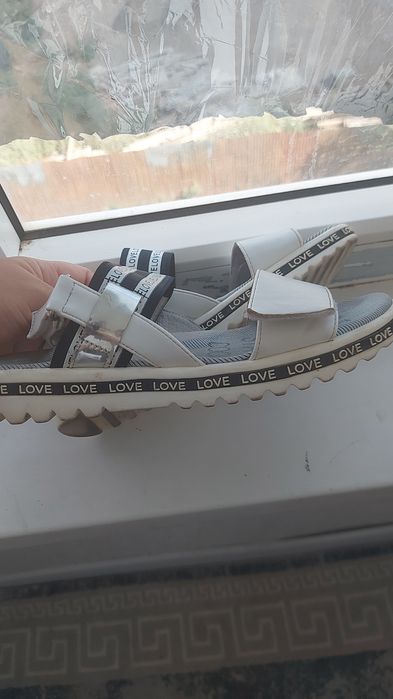 Обувь для девочки