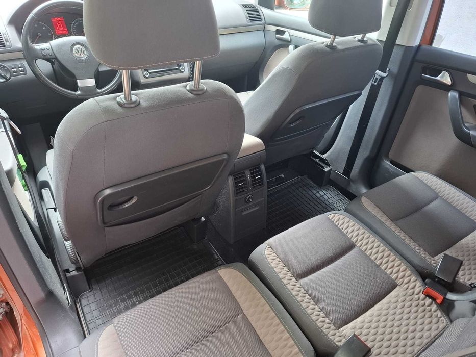 VOLKSWAGEN Touran 2008 — imagine 4