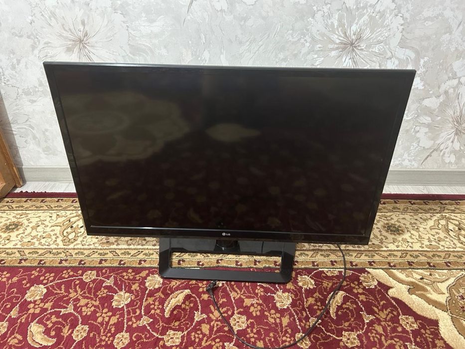 Телевизор LG срочно сатылады
