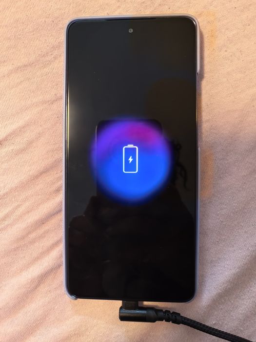 Moto G86 5G нов телефон
