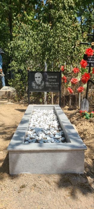 Изготовление памятников по всему Узбекистану.