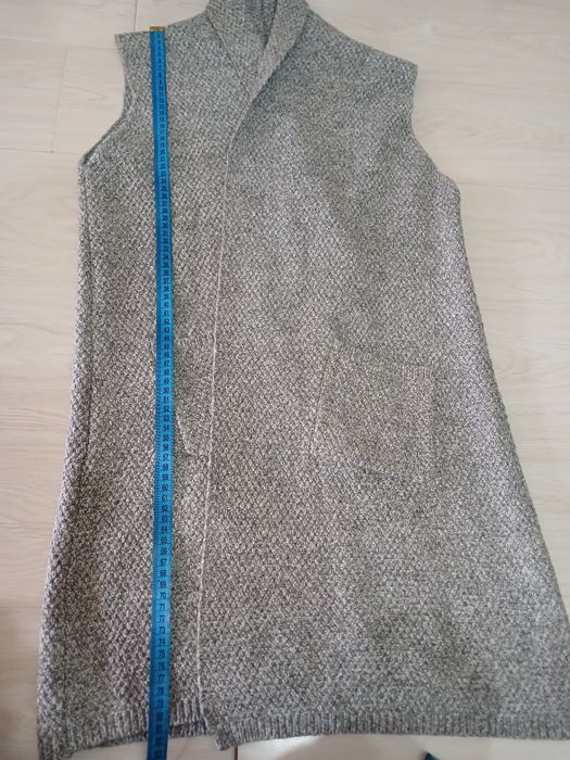 Жилет новый,  на размер 44-46