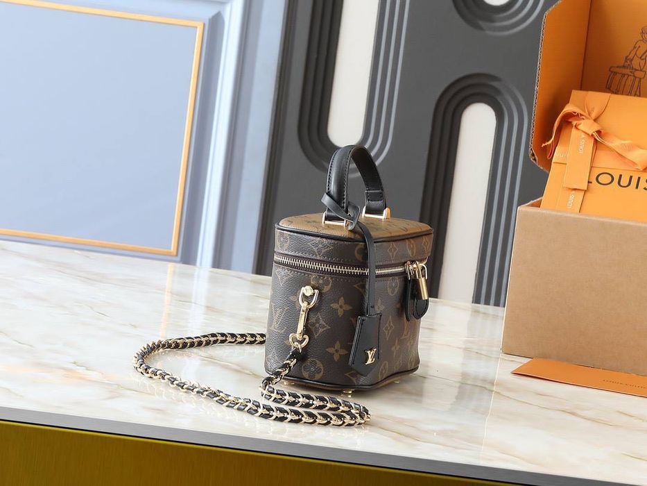 дамска чанта Louis Vuitton Vanity 16cm