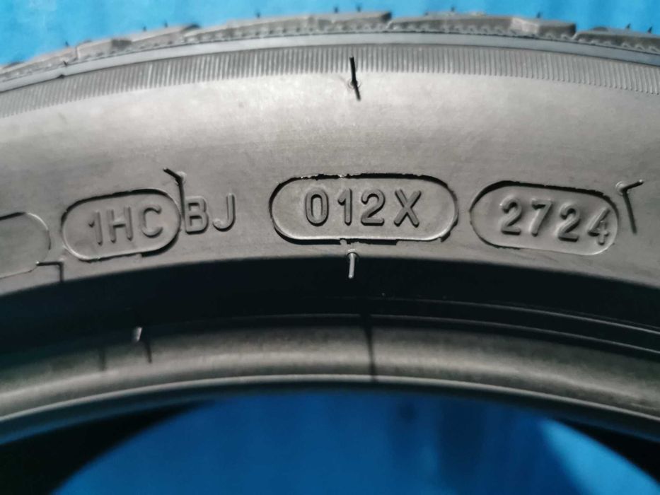 245/40 R20 - michelin m+s 4 bucati