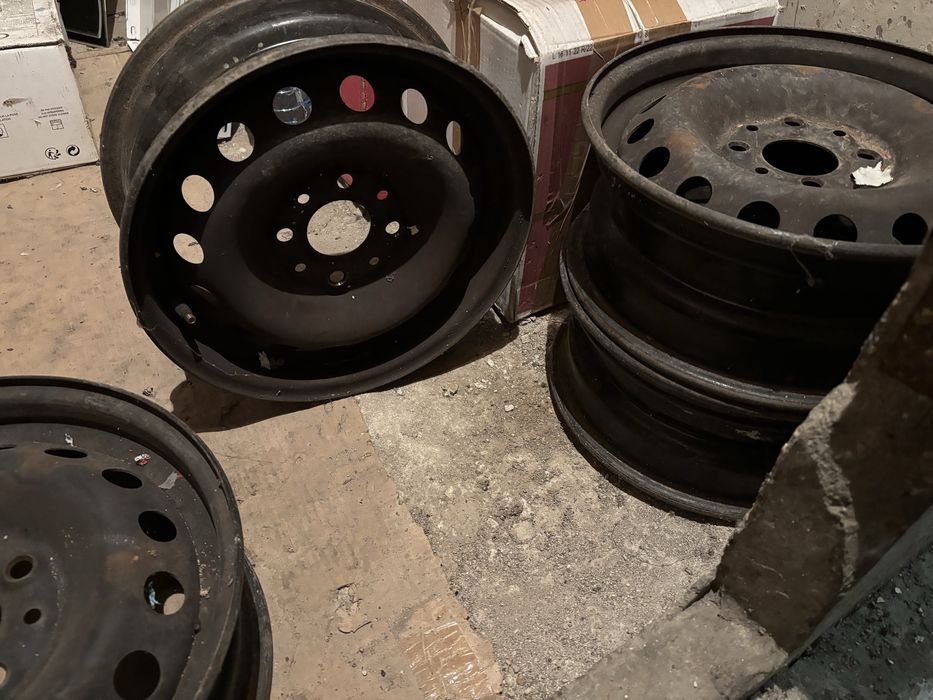 4 бр. стоманени джанти за Фиат 14”