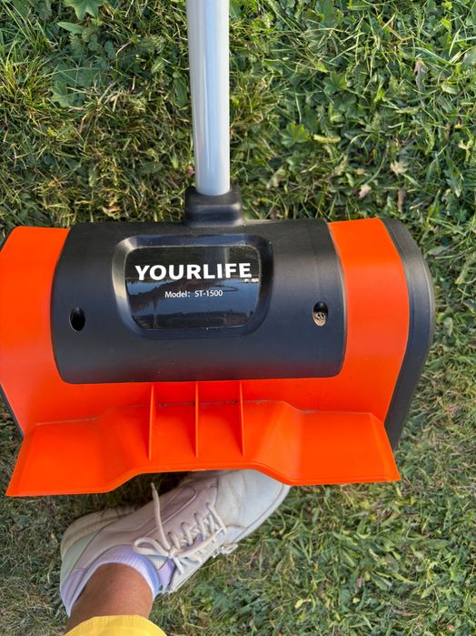 ЧИСТО НОВ! Електрически снегорин / Електрическа лопата Yourlife ST-1500 (1200W)