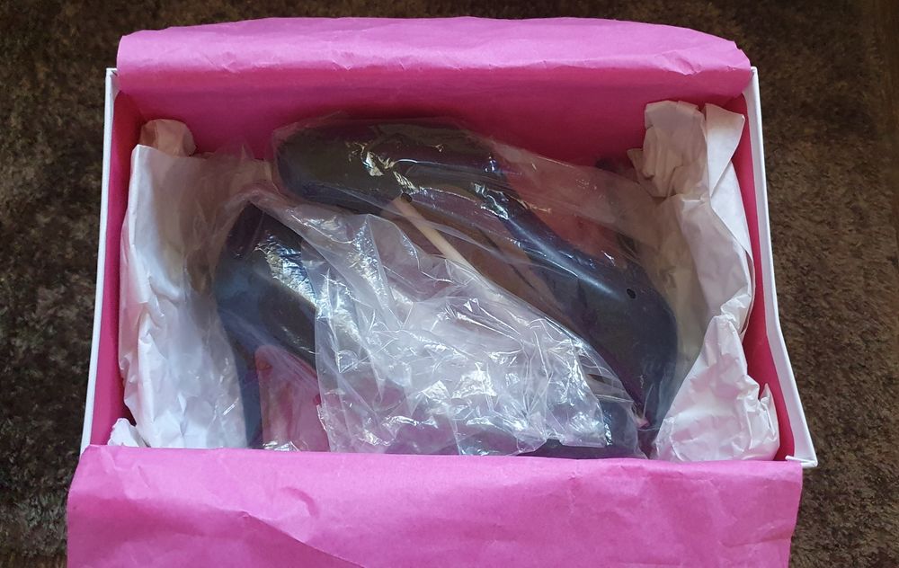 Pantofi cu toc din piele neagra Why Denis