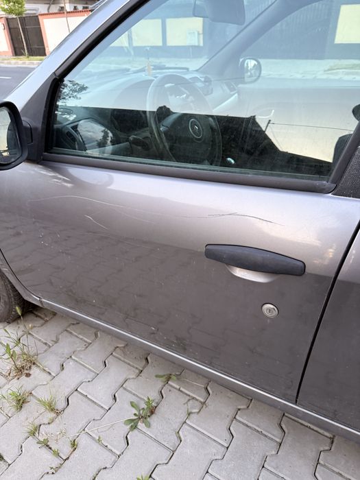 Renault Symbol 2009 1.4 16v