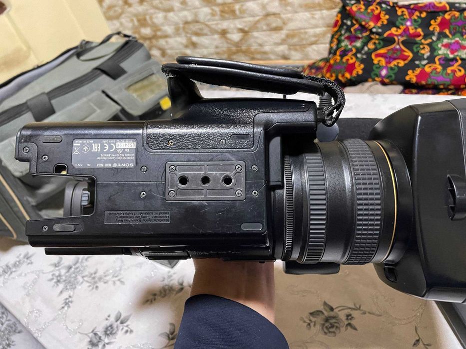 Видеокамера Sony NX3