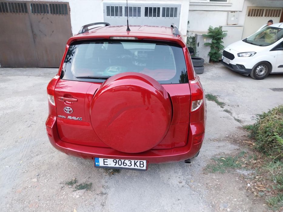 Toyota Rav4 4х4 136 коня 2.2 Дизел