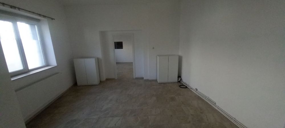 Spatiu de inchiriat în spate la Hala centrala, PRO TV .Ideal birouri .