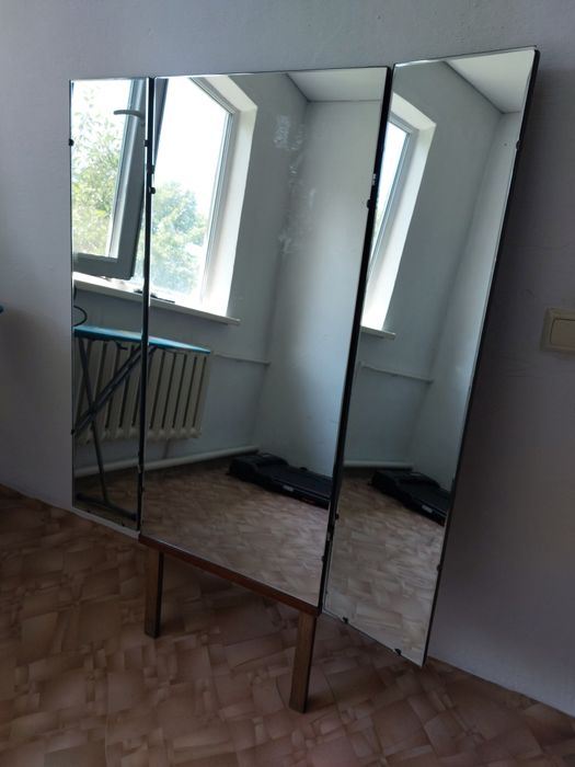 Продам большое зеркало