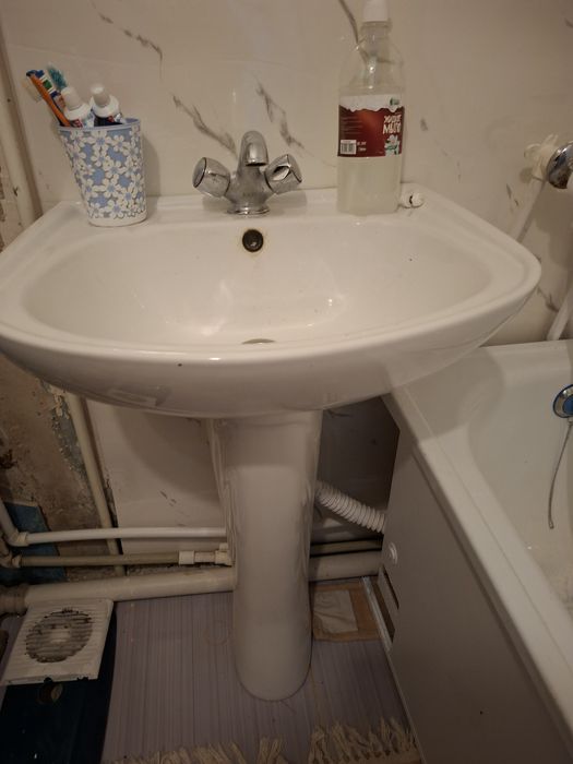 Рукомойник в хорошем состоянии