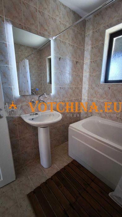 Продава се Къща в с. Църква, Област Добрич - 122 кв.м за 610 €/кв.м - Снимка #11