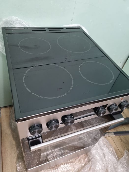 Продам плиту электрическую