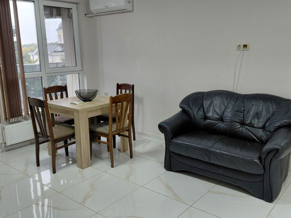 Дава се под наем Двустаен апартамент в Русе, Възраждане - 65 кв.м за 450 € - Снимка #6
