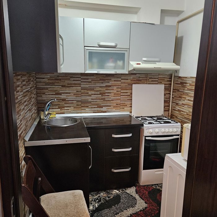 Apartament cu 3 camere de vanzare