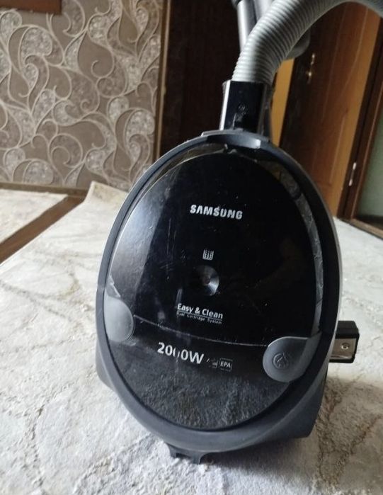 Срочно Пылесос Samsung колба на ручке