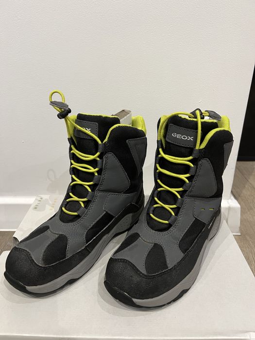 Детски зимни боти/ботуши Geox EU33