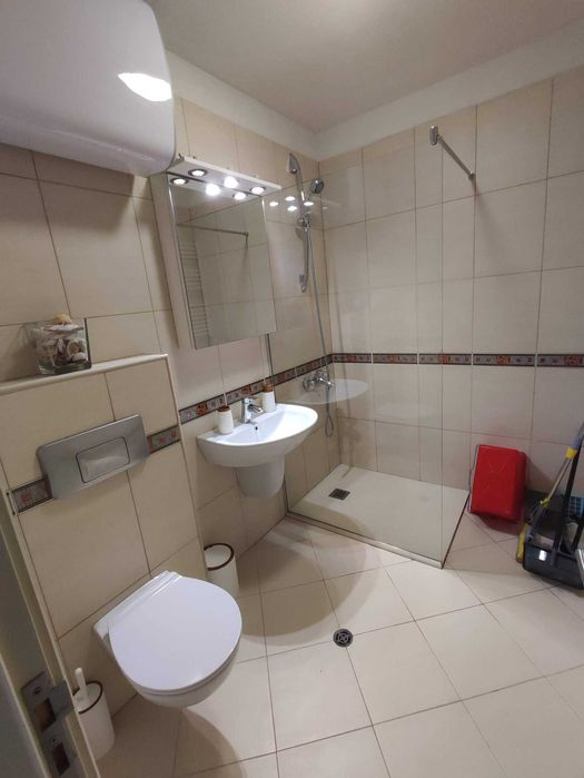 Дава се под наем Двустаен апартамент в София, Лозенец - 65 кв.м за 540 € - Снимка #3