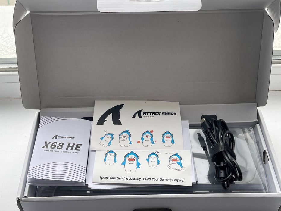 Продам клавиатуру Attack shark x68he