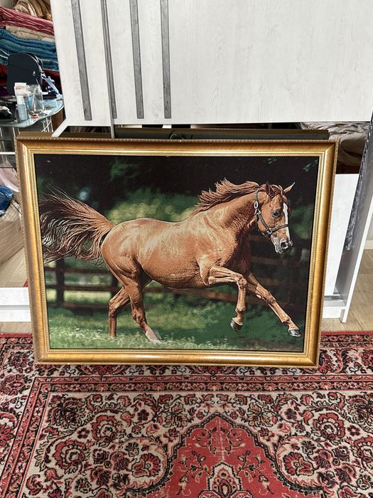 Үлкен  жылқы бейнесі – 110×90 см