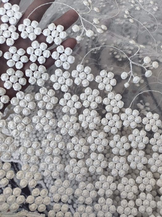 Продам тюли разные