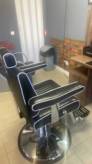 Бръснарски стол Cut