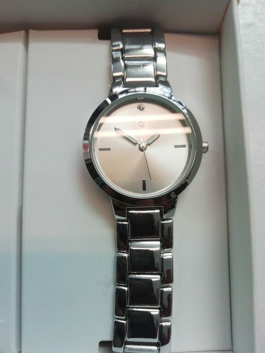 Комплект за подарък Часовник и Гривна  НОВО