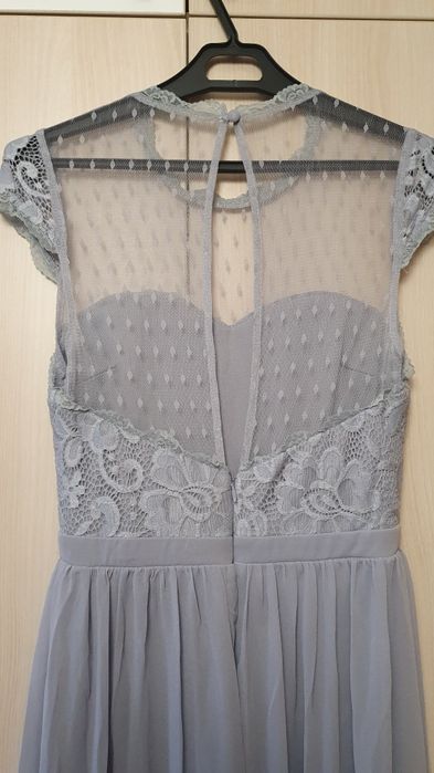 Елегантни, вечерни, официални рокли