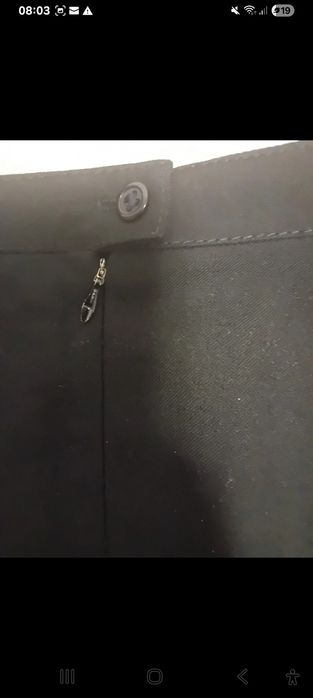 Fusta midi de lână