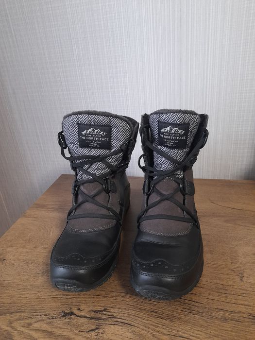 The north face дамски ботуши 36.5 номер.