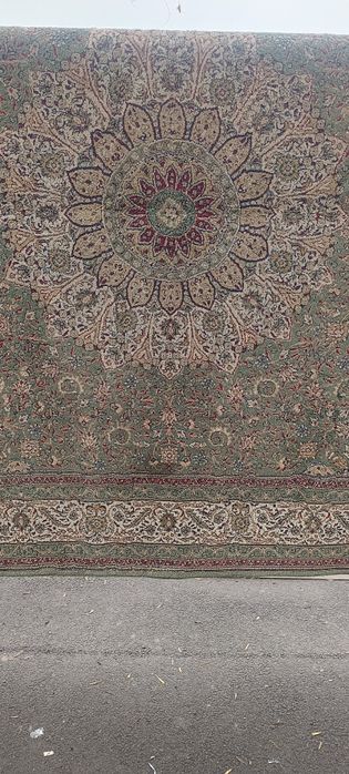 Срочно продам советскии шерстенной ковер 3×4