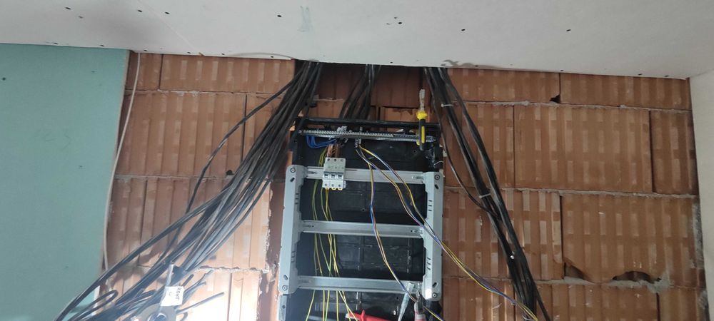 Електро услуги София