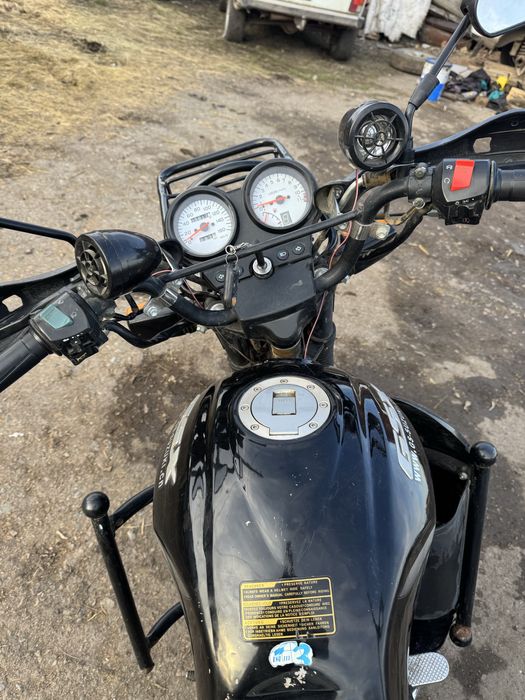 Мотоцикл 200куб gsx