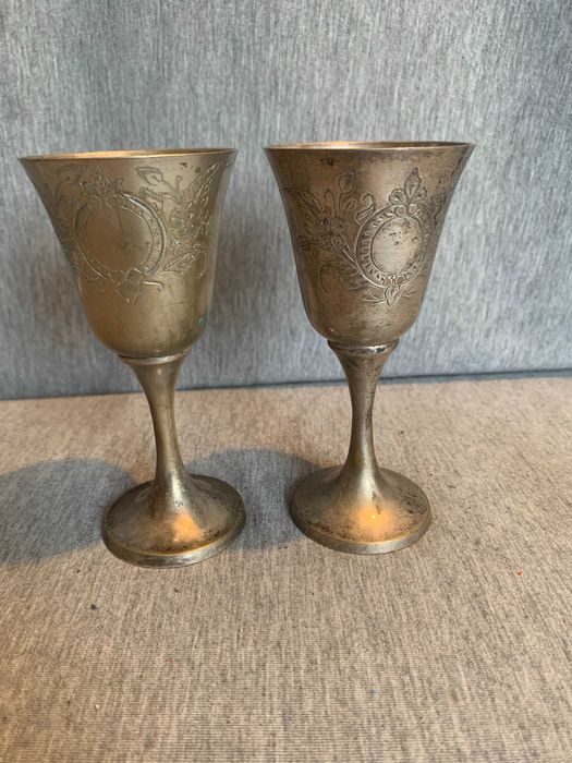 стари Месингови чаши гравирани
