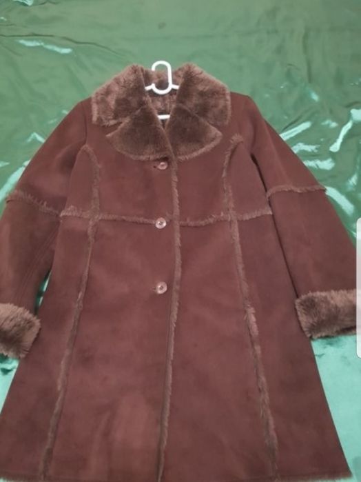 Продам женскую дубленку