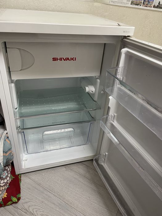 Холодильник маленький