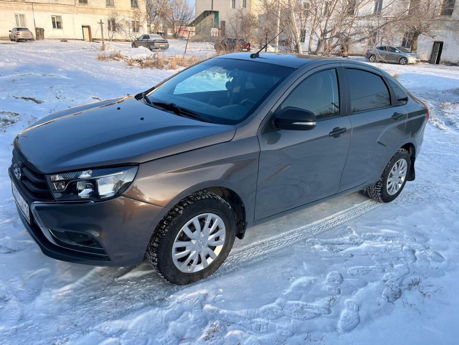 Продам ладу Весту