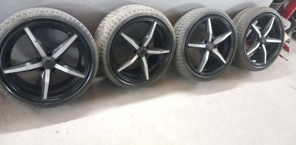 Vând set de jante pentru mercedes