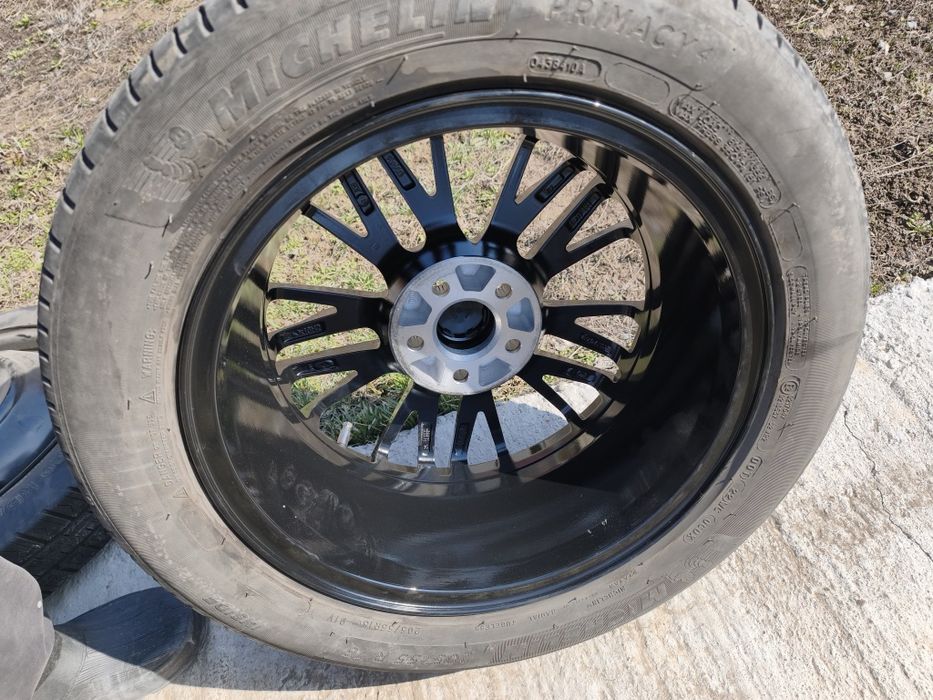 Продам диски с резиной