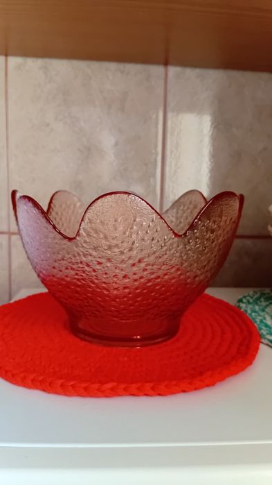 Винтажная ваза СССР Розолиновое стекло фистончатый декор