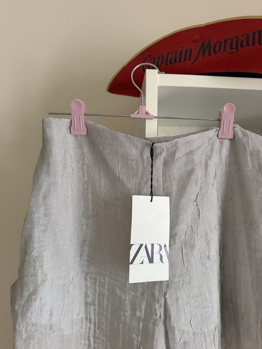Льяные новые брюки ZARA