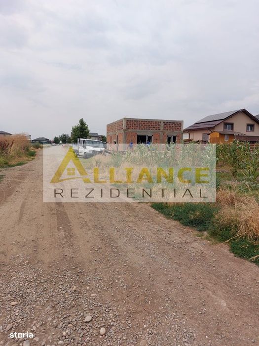Teren constructii,336 mp,deschidere peste 17 m.Zona in dezvoltare .