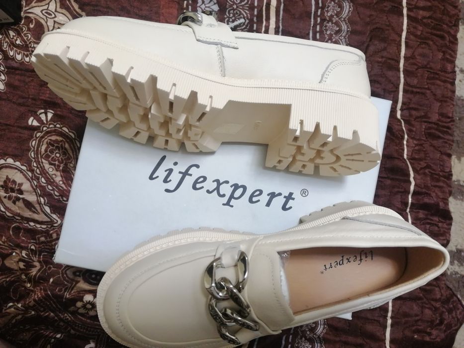 Кожаные, МОЛОДЕЖКА. 38 и 39 разм