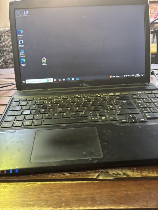 Laptop Fujitsu de vanzare
