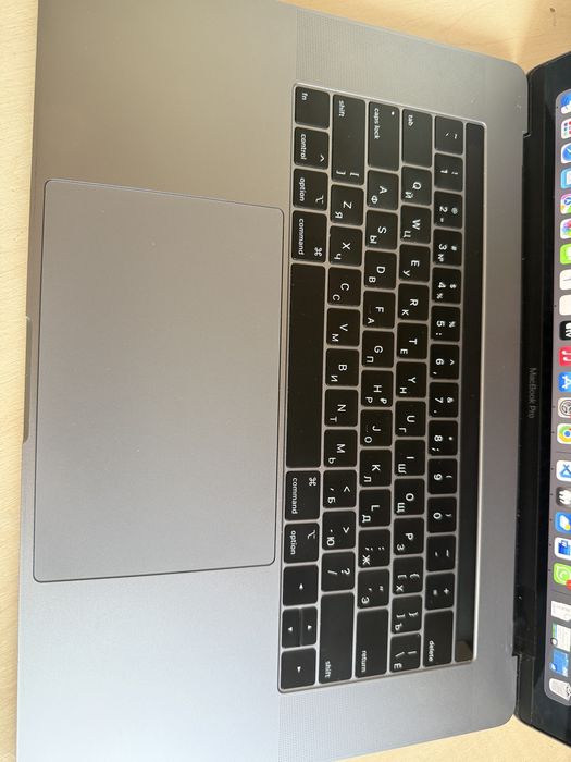 Macbook pro 15 2018г 512гб