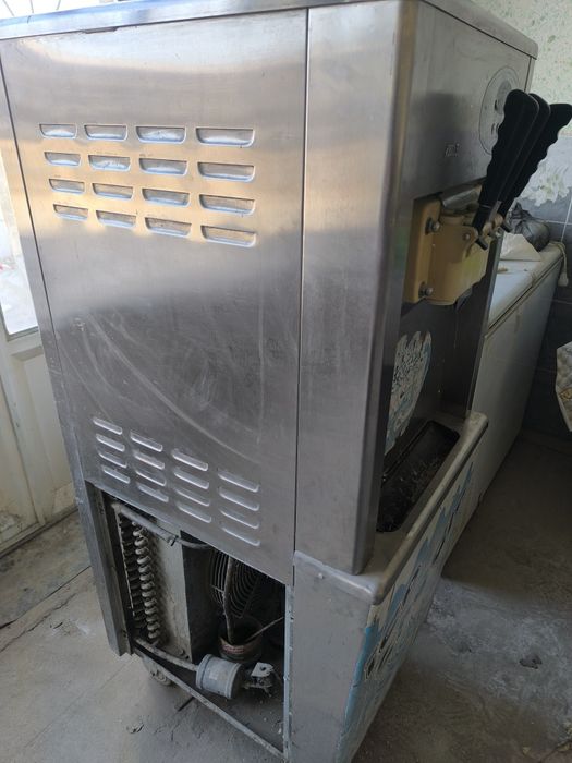 Frezer sotiladi ishlashi zoʻr