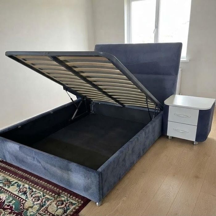 Новый кровати в упаковке 180*200